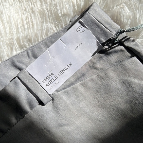 LIZ CLAIBORNE Silver Screen Color Emma Ankle Length Mid Rise Pants,10 Tall, NWT. - Picture 7 of 8